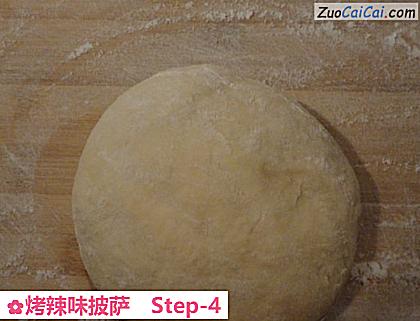 烤辣味披萨做法第四步骤