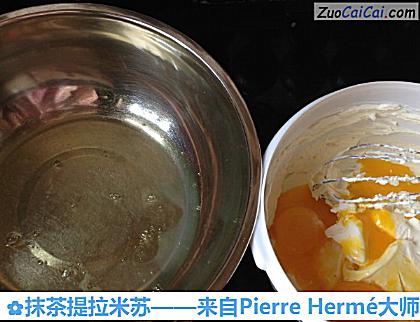 抹茶提拉米苏做法第三步骤