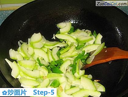 炒面片做法第五步骤