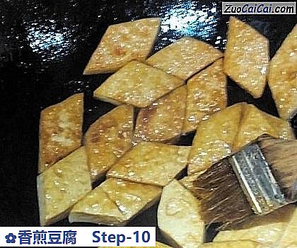香煎豆腐做法第十步骤