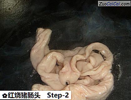 红烧猪肠头做法第二步骤