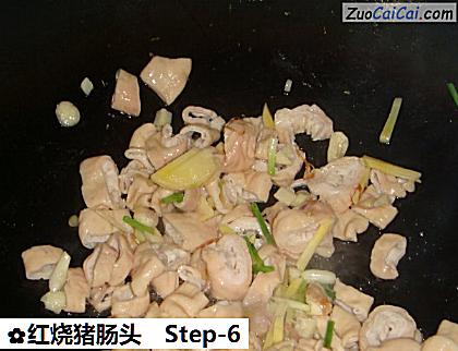 红烧猪肠头做法第六步骤