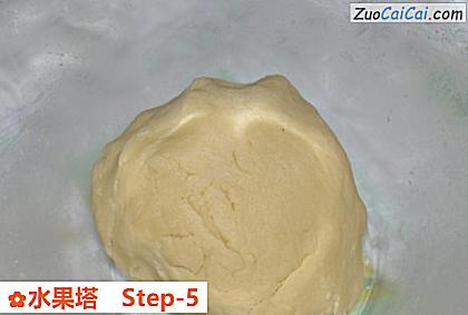 水果塔做法第五步骤