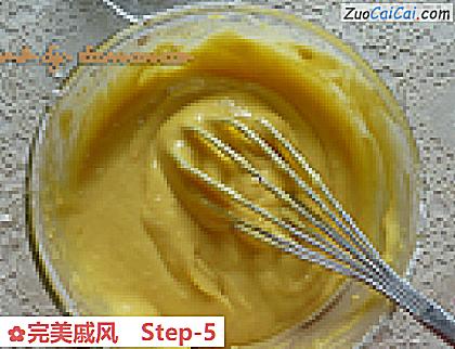 完美戚风做法第五步骤