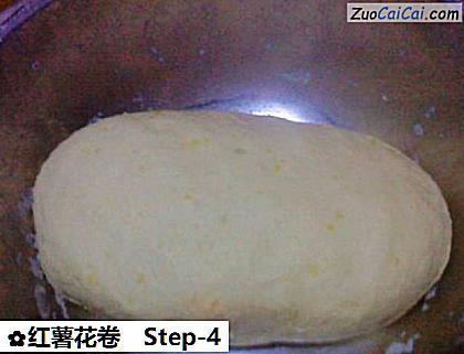 红薯花卷做法第四步骤