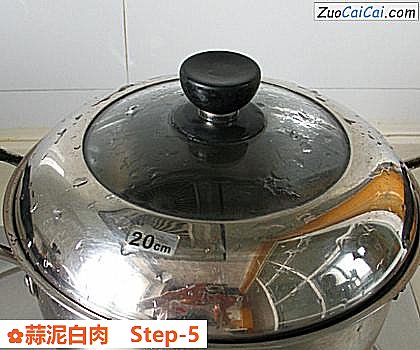 蒜泥白肉做法第五步骤