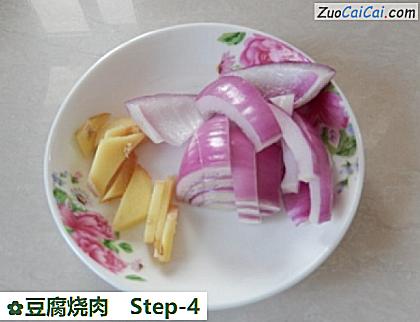 豆腐烧肉做法第四步骤