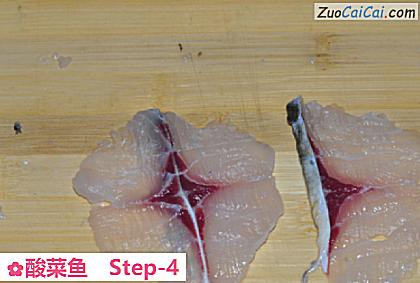 酸菜鱼做法第四步骤