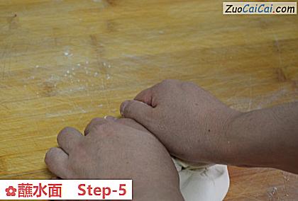 蘸水面做法第五步骤