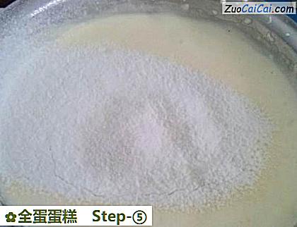 全蛋蛋糕做法第五步骤