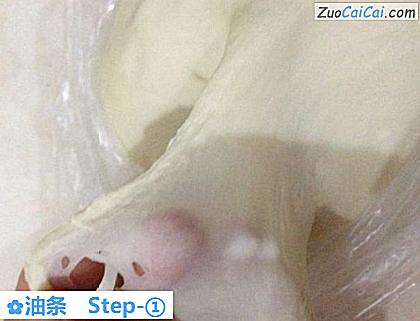 油条做法第一步骤