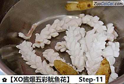 XO酱爆五彩鱿鱼花做法第十一步骤