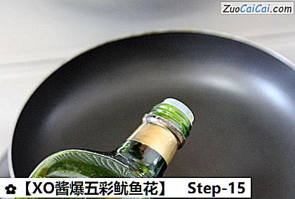 XO酱爆五彩鱿鱼花做法第十五步骤