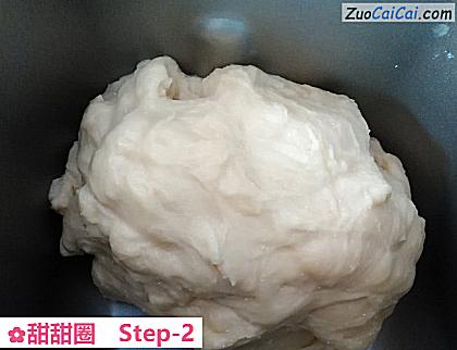 甜甜圈做法第二步骤