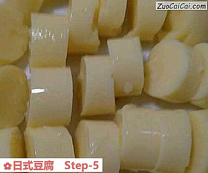 日式豆腐做法第五步骤