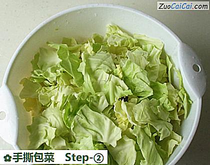 手撕包菜做法第二步骤