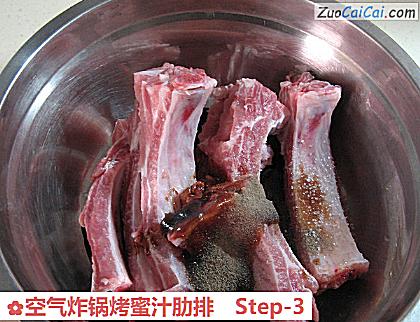 空气炸锅烤蜜汁肋排做法第三步骤