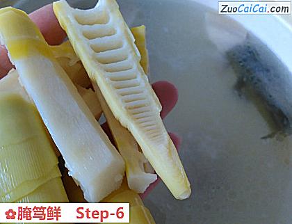 腌笃鲜做法第六步骤