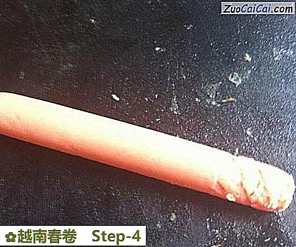 越南春卷做法第四步骤