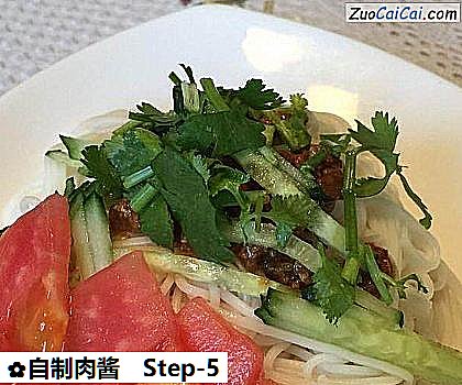 自制肉酱做法第五步骤