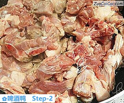 啤酒鸭做法第二步骤