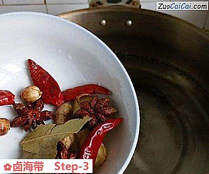 卤海带做法第三步骤