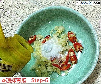 凉拌青瓜做法第六步骤
