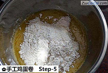 手工鸡蛋卷做法第五步骤