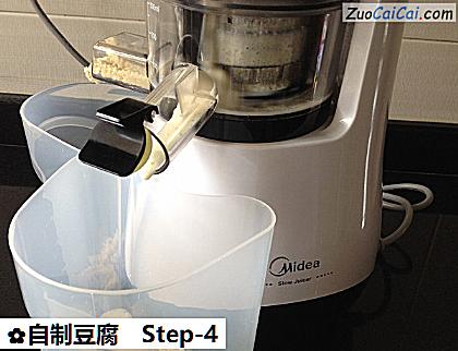 自制豆腐做法第四步骤