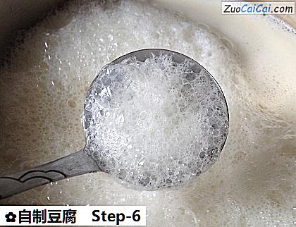 自制豆腐做法第六步骤