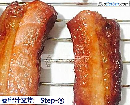 蜜汁叉烧做法第三步骤