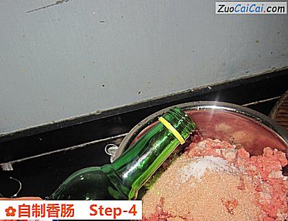 自制香肠做法第四步骤