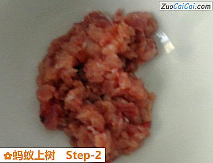 蚂蚁上树做法第二步骤