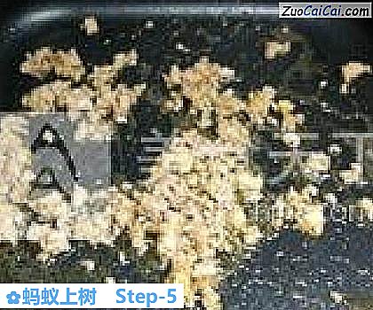 蚂蚁上树做法第五步骤