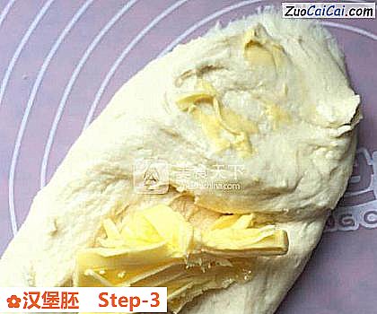 汉堡胚做法第三步骤