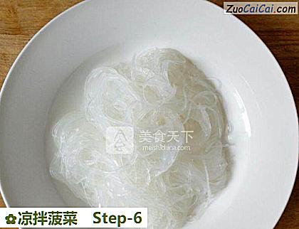 凉拌菠菜做法第六步骤