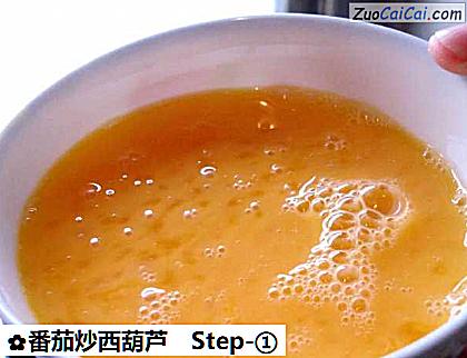 番茄炒西葫芦做法第一步骤