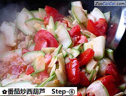 番茄炒西葫芦做法第六步骤