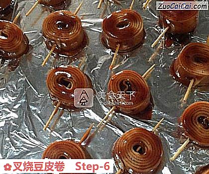 叉烧豆皮卷做法第六步骤