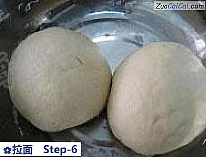 拉面做法第六步骤