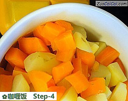 咖喱饭做法第四步骤