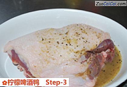柠檬啤酒鸭做法第三步骤