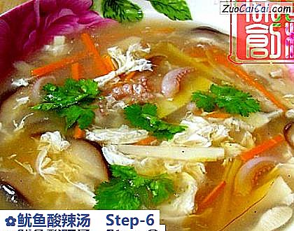 鱿鱼酸辣汤做法第六步骤