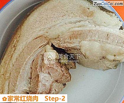 家常红烧肉做法第二步骤