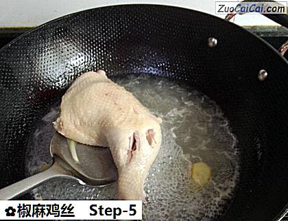 椒麻鸡丝做法第五步骤