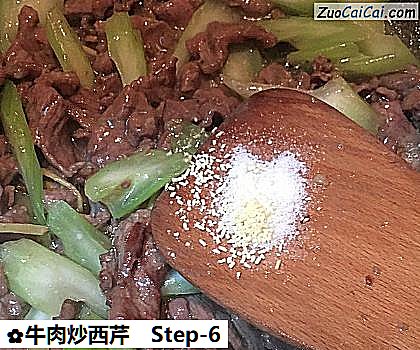 牛肉炒西芹做法第六步骤
