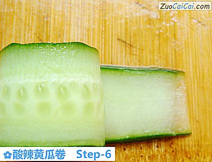 酸辣黄瓜卷做法第六步骤