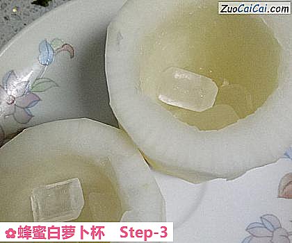 蜂蜜白萝卜杯做法第三步骤