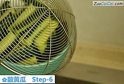 酸黄瓜做法第六步骤