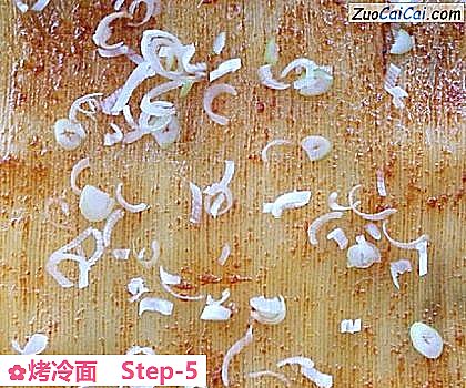 烤冷面做法第五步骤